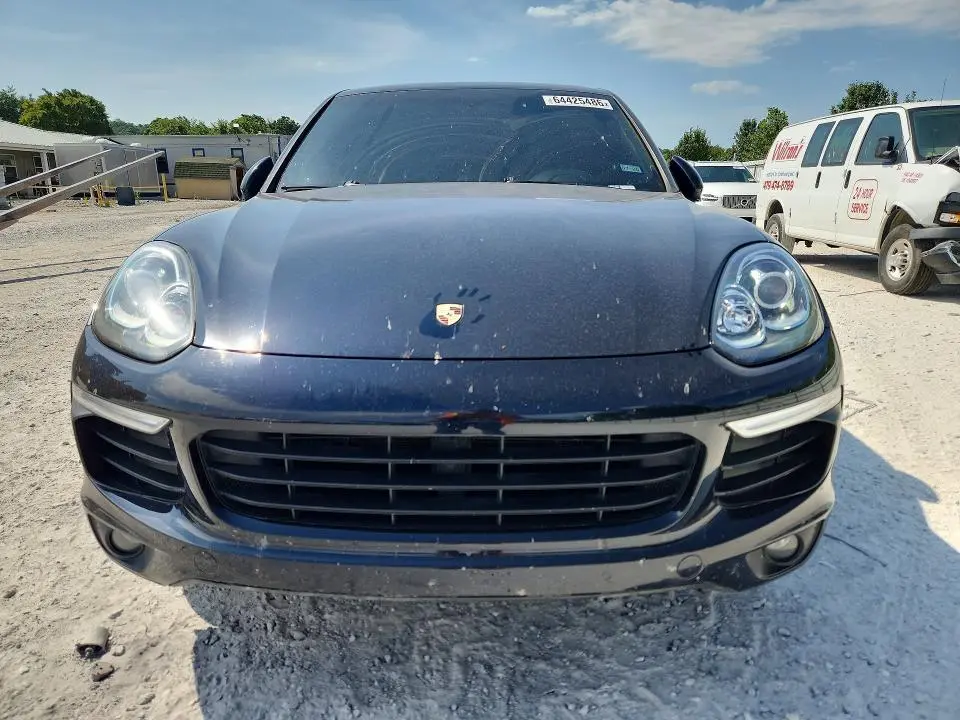 2016 PORSCHE CAYENNE   