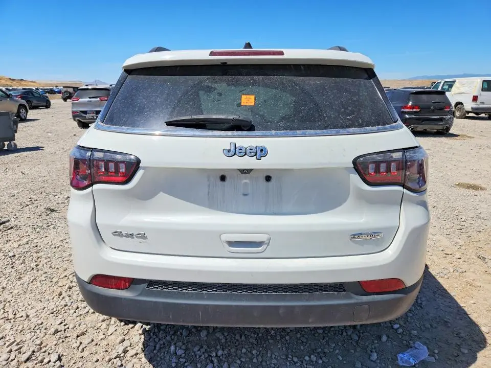 2022 JEEP COMPASS LATITUDE  