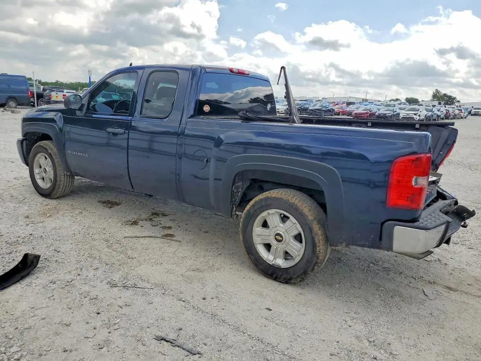 2011 CHEVROLET SILVERADO K1500 LT  