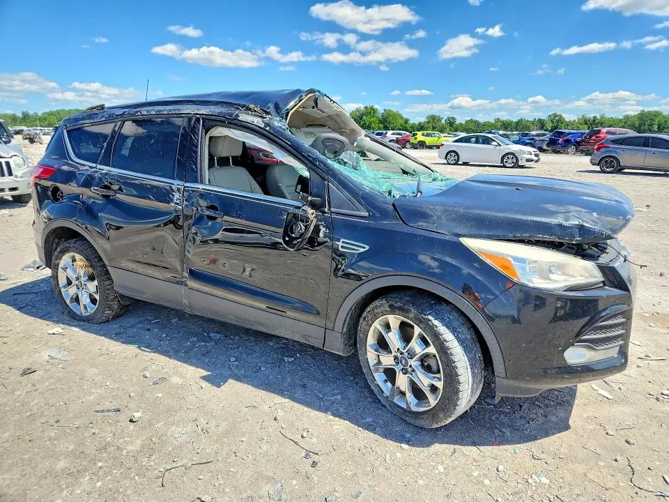 2015 FORD ESCAPE SE  