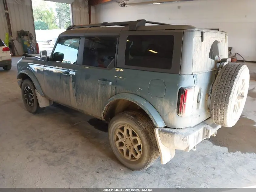 2022 FORD BRONCO OUTER BANKS
