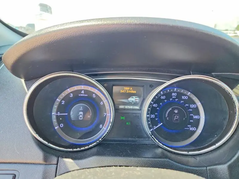 2014 HYUNDAI SONATA SE  