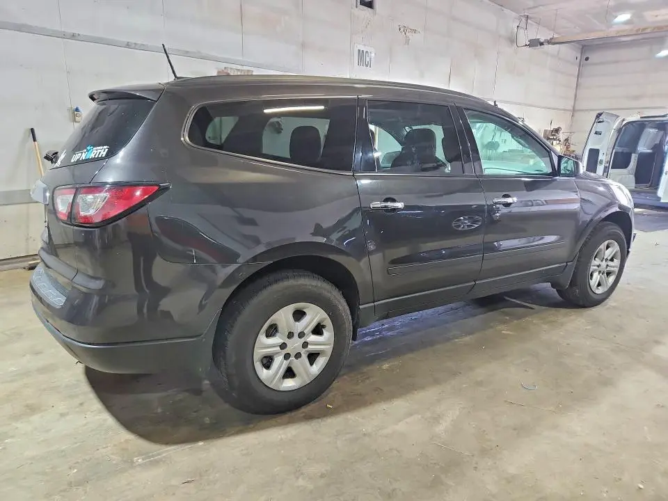 2017 CHEVROLET TRAVERSE LS  