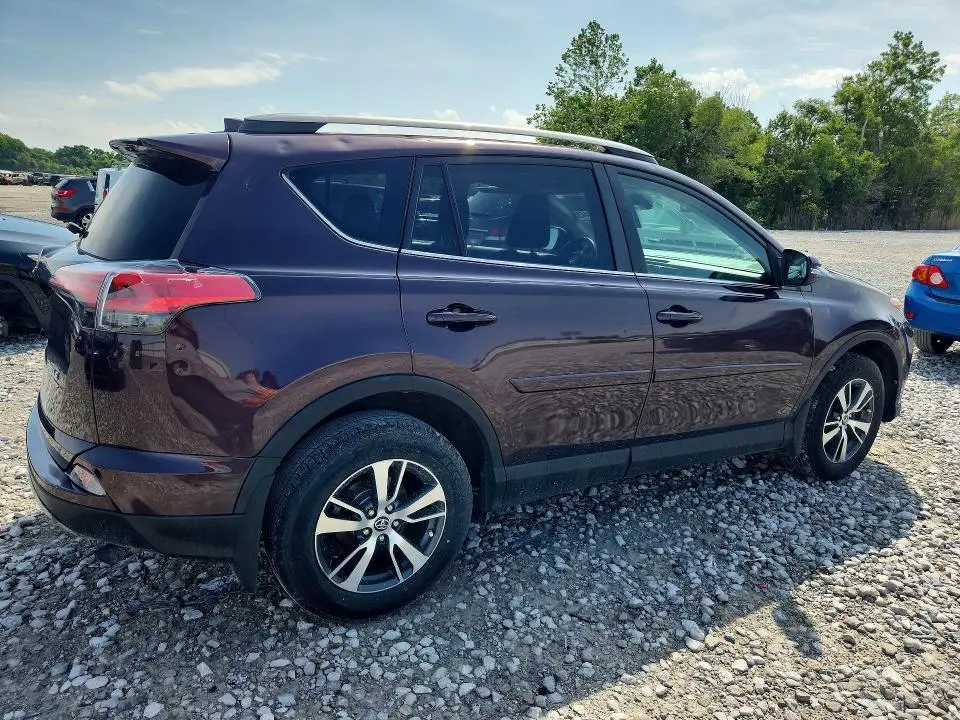 2018 TOYOTA RAV4 XLE  
