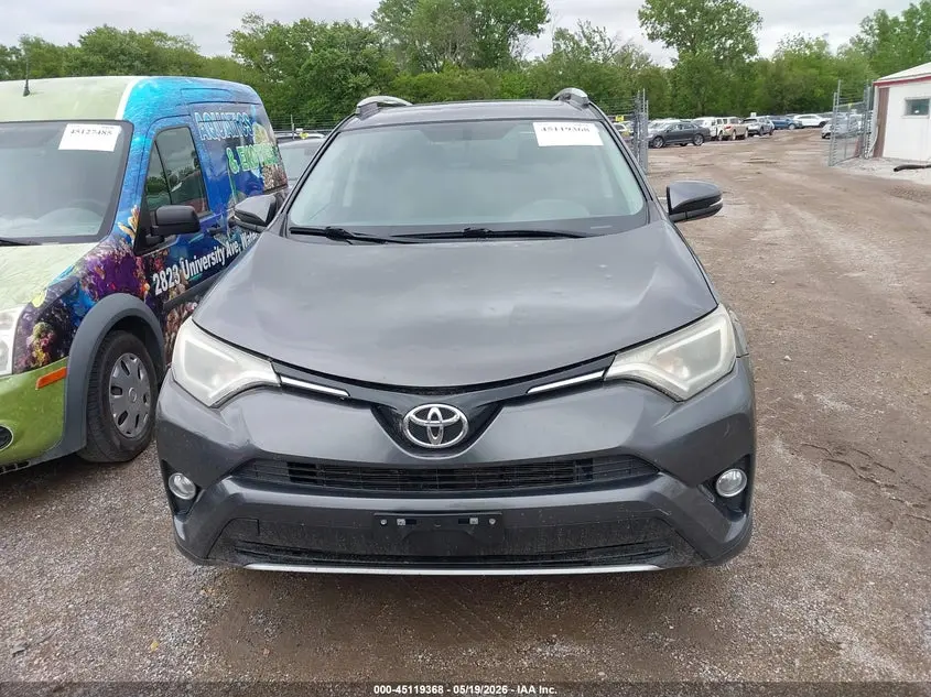 2016 TOYOTA RAV4 XLE