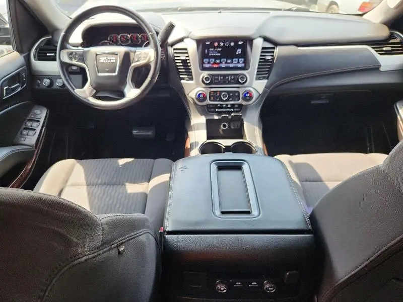 2016 GMC YUKON SLE  
