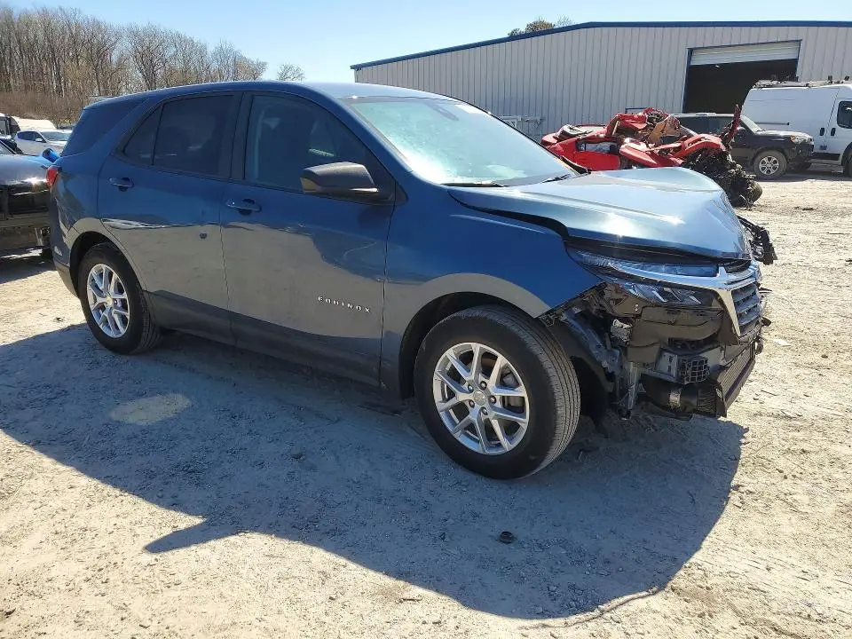 2024 CHEVROLET EQUINOX LS  