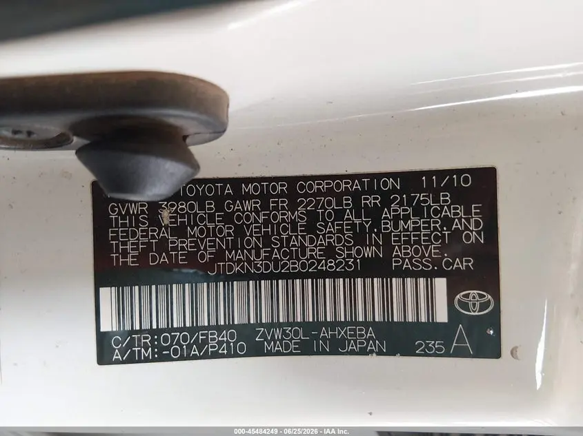 2011 TOYOTA PRIUS TWO