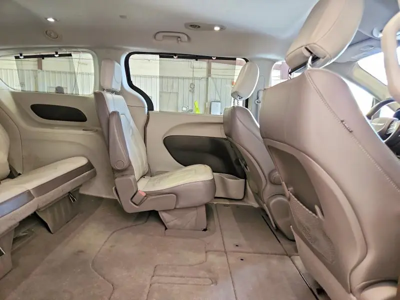 2017 CHRYSLER PACIFICA TOURING L  