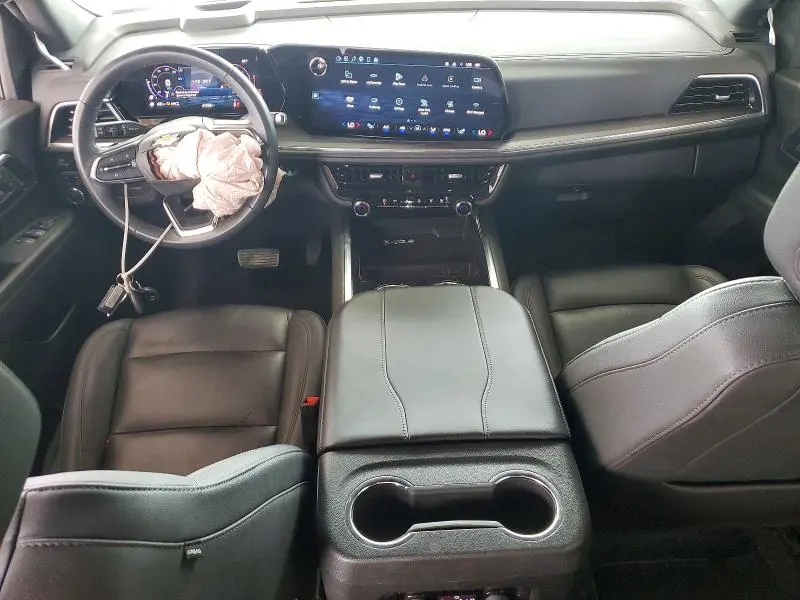 2025 CHEVROLET SUBURBAN K1500 LT  