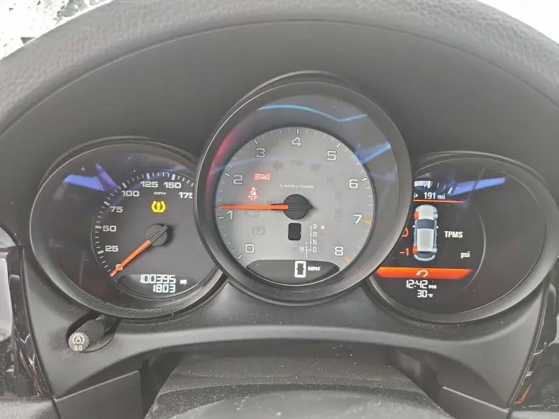 2015 PORSCHE MACAN S  