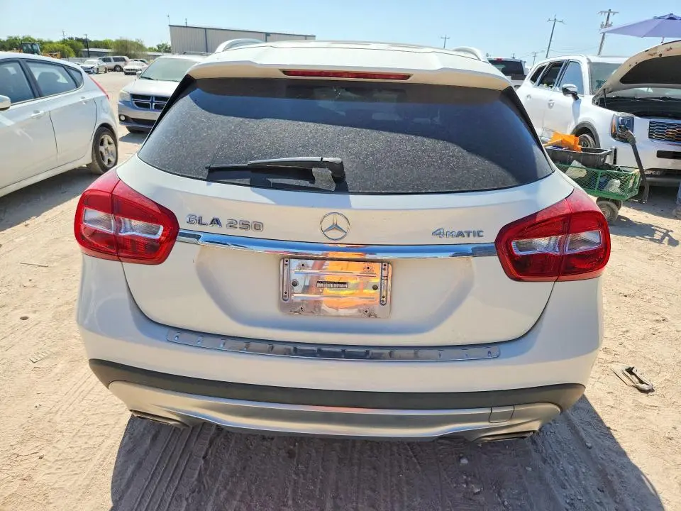 2017 MERCEDES-BENZ GLA 250 4MATIC  