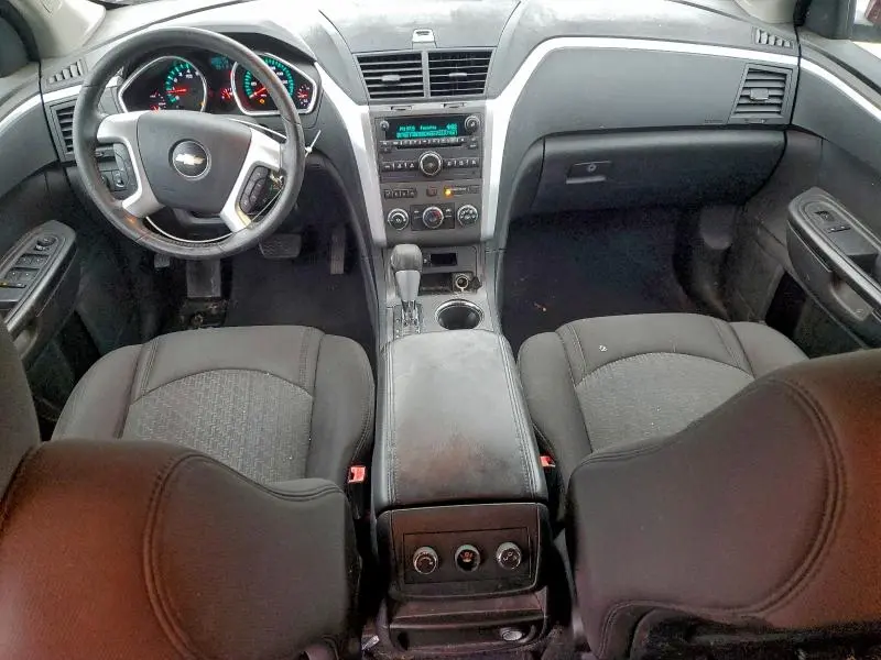 2010 CHEVROLET TRAVERSE LT  