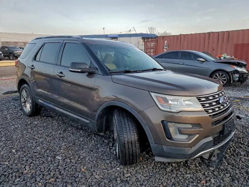 2016 FORD EXPLORER XLT  
