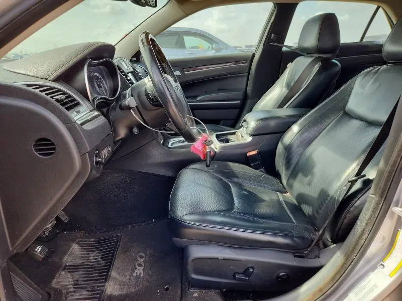 2016 CHRYSLER 300C   