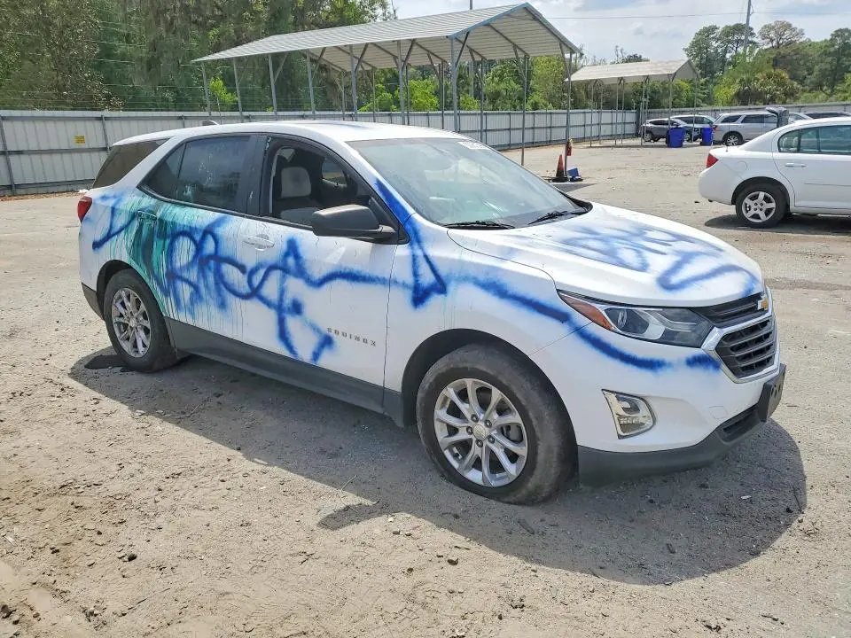 2020 CHEVROLET EQUINOX LS  