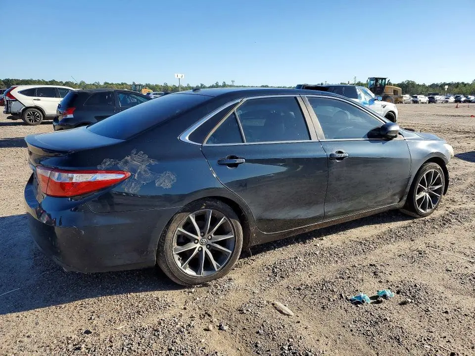 2015 TOYOTA CAMRY XSE  