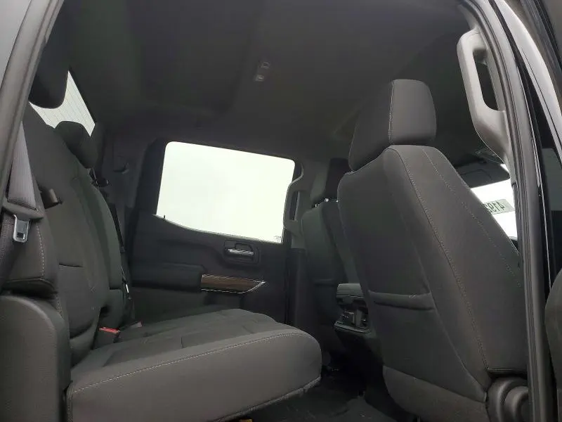 2021 CHEVROLET SILVERADO K1500 RST  