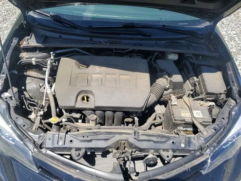 2017 TOYOTA COROLLA SE  
