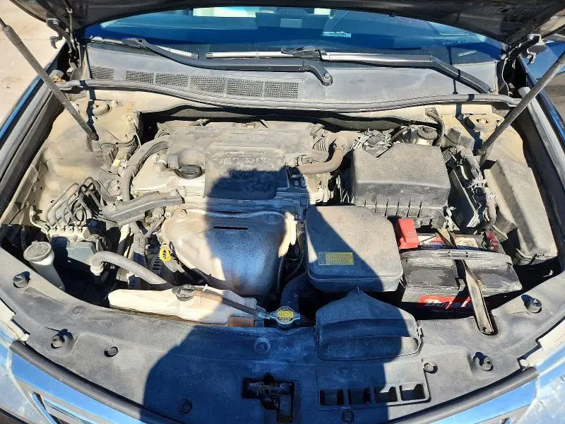 2014 TOYOTA CAMRY XLE  