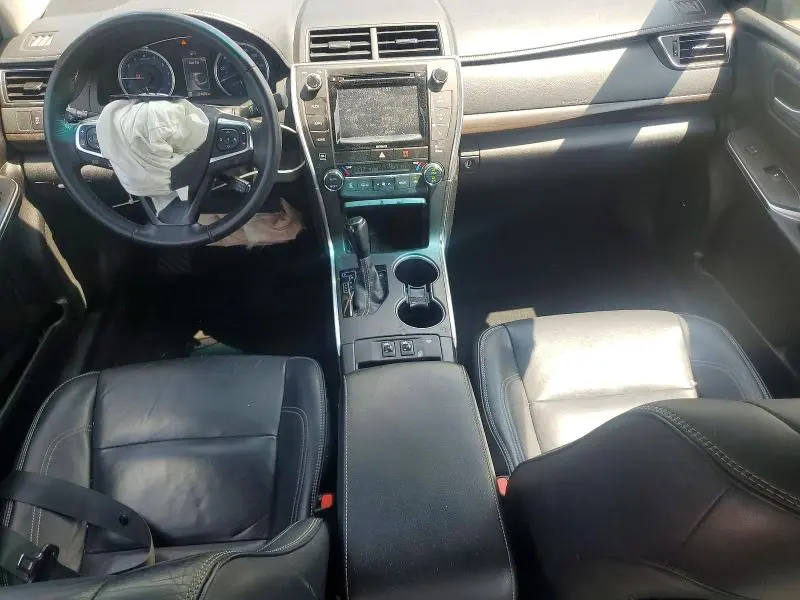 2017 TOYOTA CAMRY XLE  