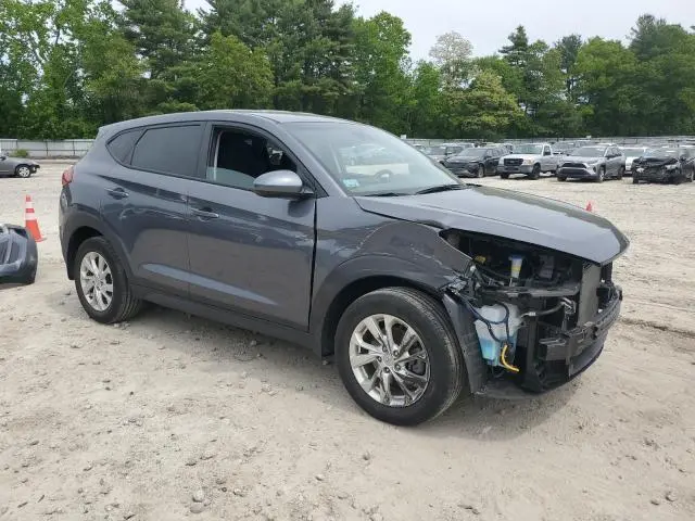 2021 HYUNDAI TUCSON SE  