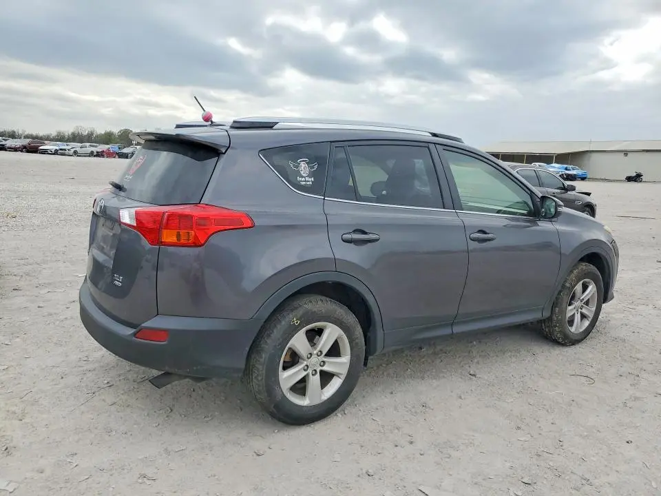 2014 TOYOTA RAV4 XLE  