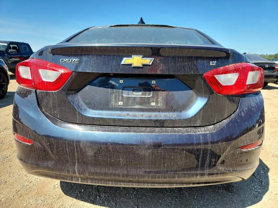 2016 CHEVROLET CRUZE LT  