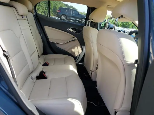 2019 MERCEDES-BENZ GLA 250 4MATIC  