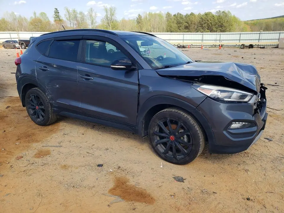 2017 HYUNDAI TUCSON NIGHT  