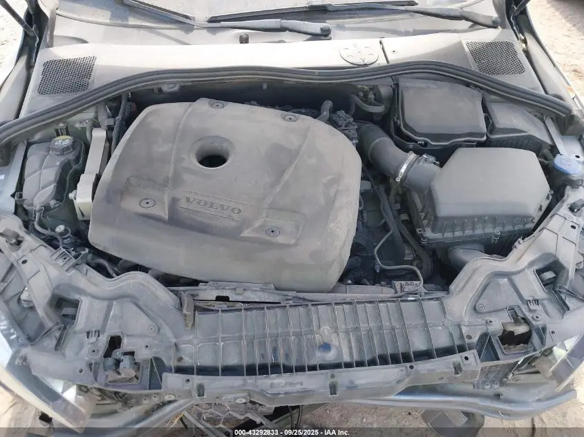 2017 VOLVO S60 T5 DYNAMIC