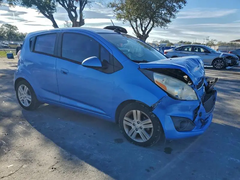 2014 CHEVROLET SPARK 1LT  