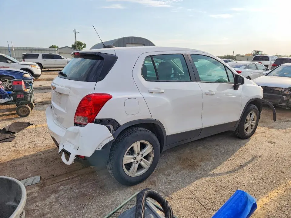 2019 CHEVROLET TRAX LS  