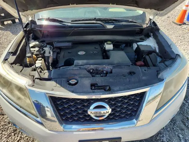 2016 NISSAN PATHFINDER SV  