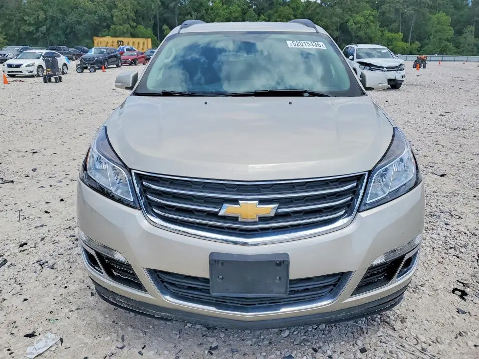 2016 CHEVROLET TRAVERSE LT  
