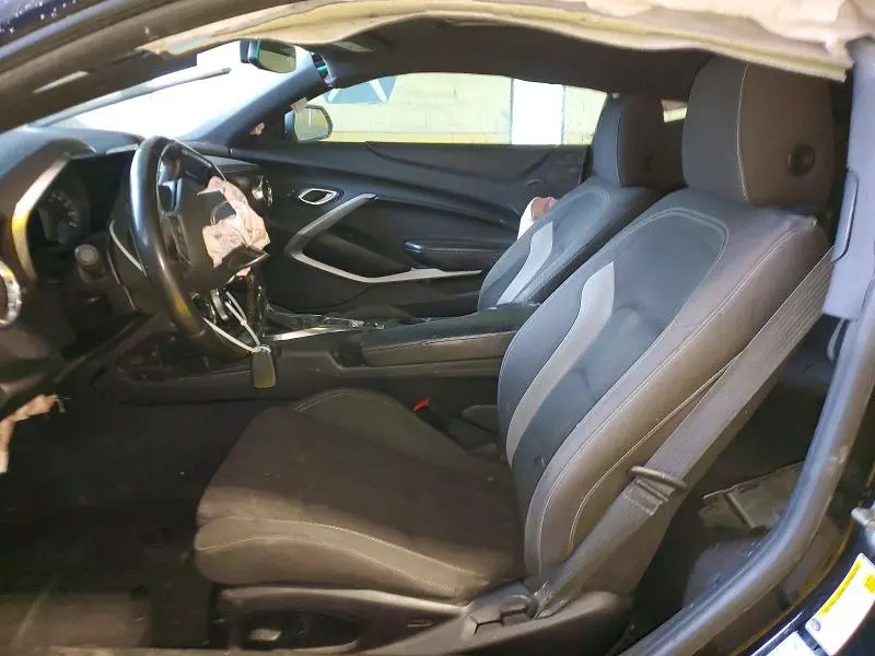 2018 CHEVROLET CAMARO LT  