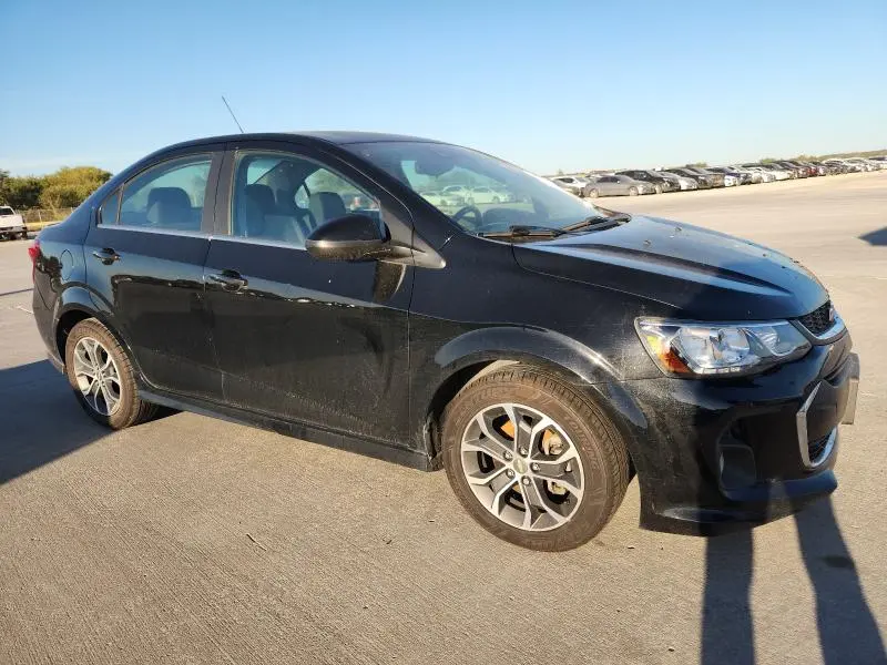 2017 CHEVROLET SONIC LT  