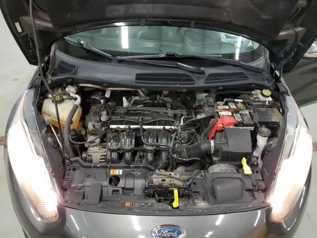 2015 FORD FIESTA SE  