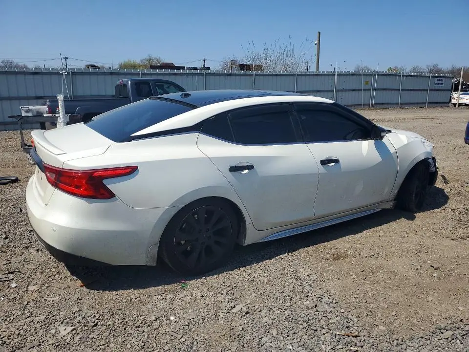 2017 NISSAN MAXIMA PLATINUM  