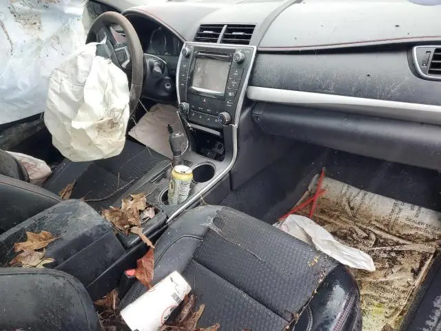 2015 TOYOTA CAMRY LE  