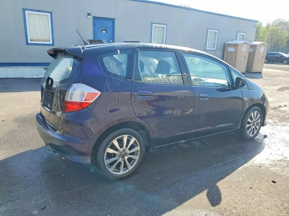2013 HONDA FIT SPORT  