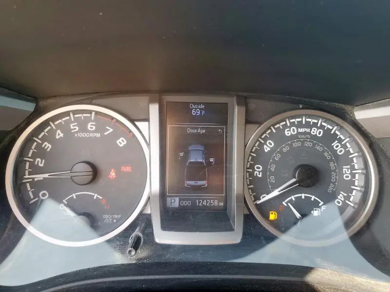 2019 TOYOTA TACOMA DOUBLE CAB  