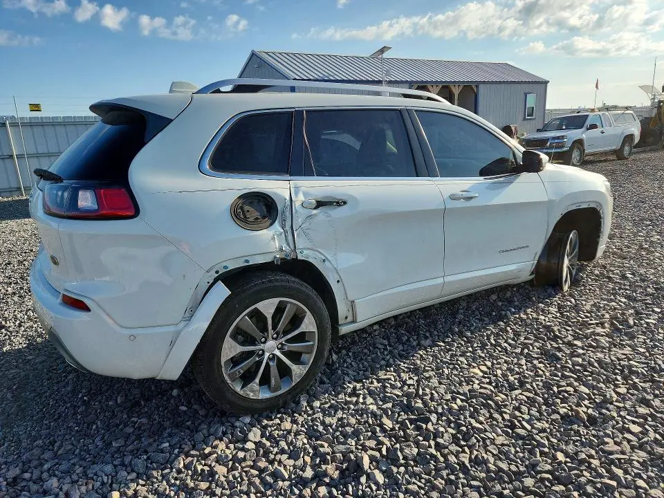2019 JEEP CHEROKEE OVERLAND  