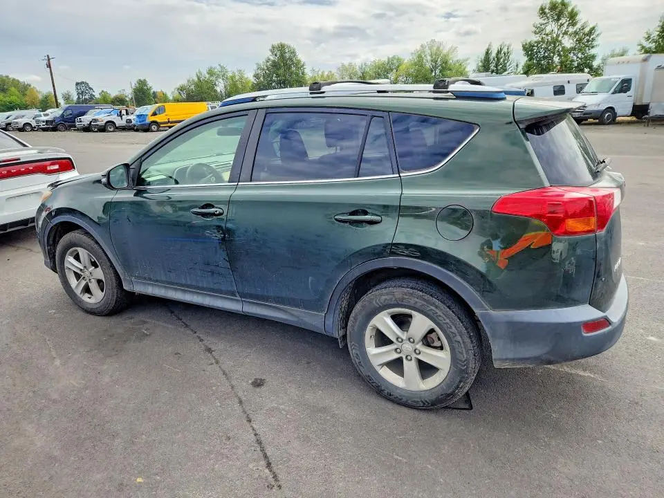 2013 TOYOTA RAV4 XLE  