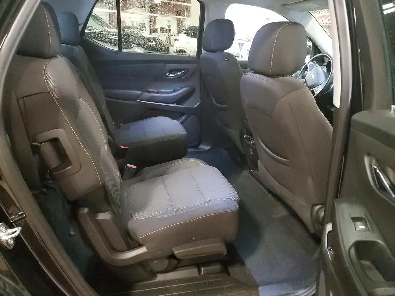 2021 CHEVROLET TRAVERSE LT  