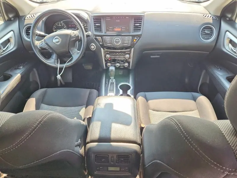 2019 NISSAN PATHFINDER SV  