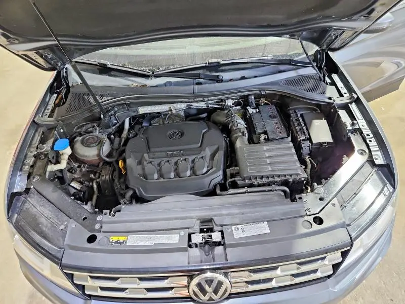 2019 VOLKSWAGEN TIGUAN SE  