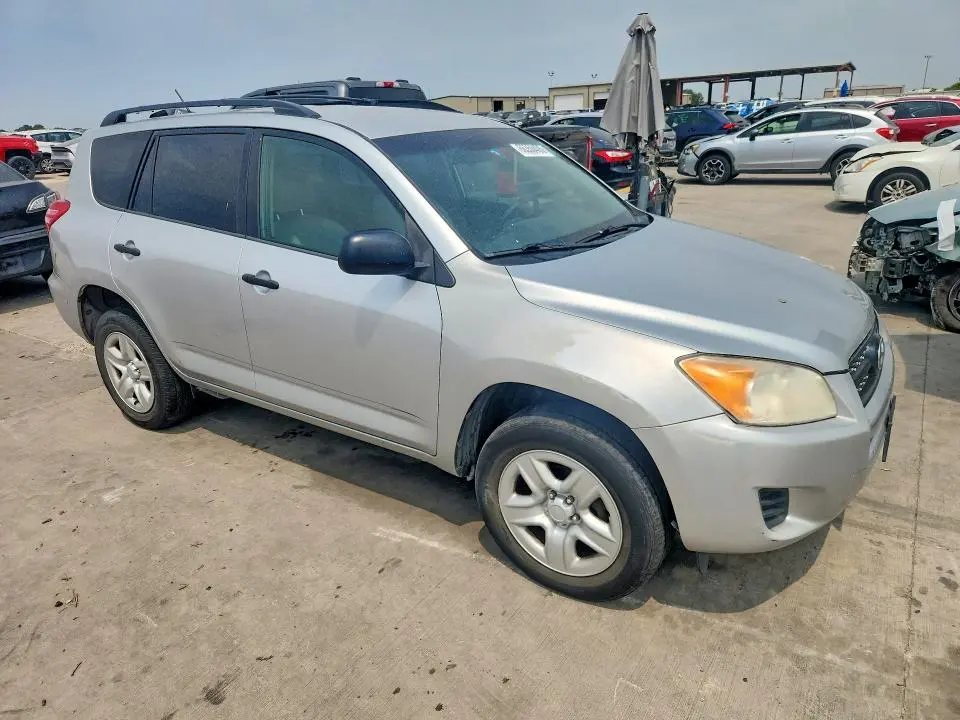 2011 TOYOTA RAV4 BASE  