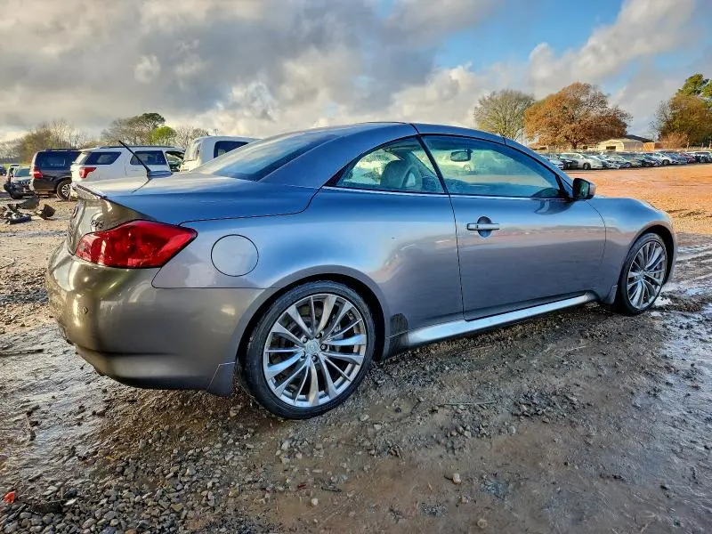 2011 INFINITI G37 BASE  