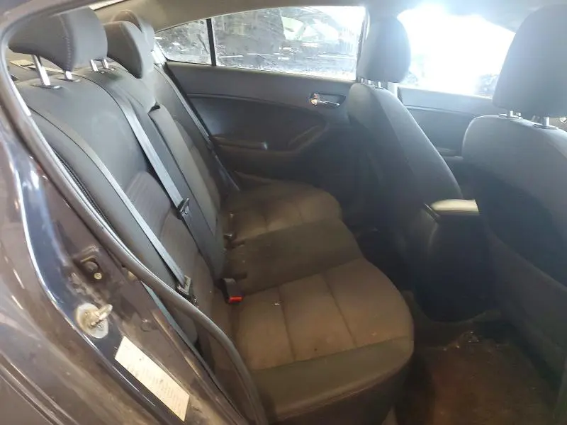 2014 KIA FORTE LX  